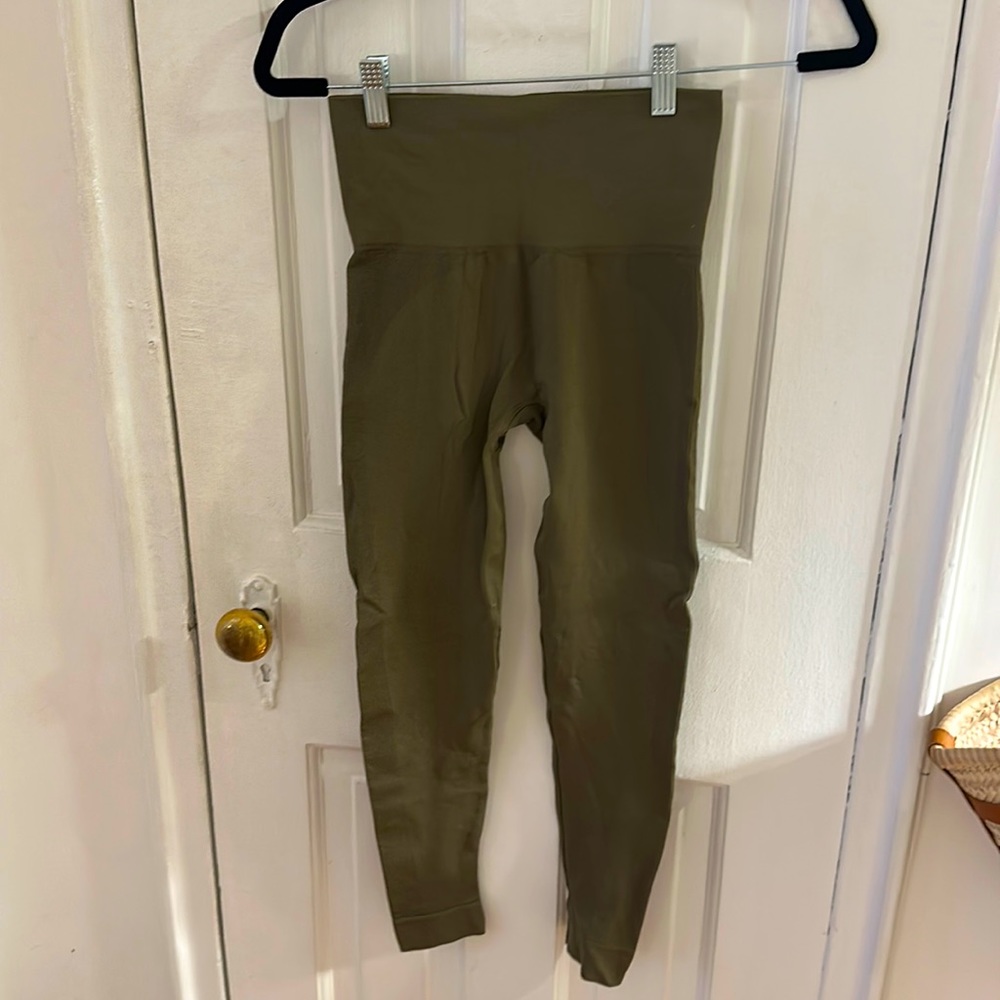 SET ACTIVE Olive Green Leggings Size Small